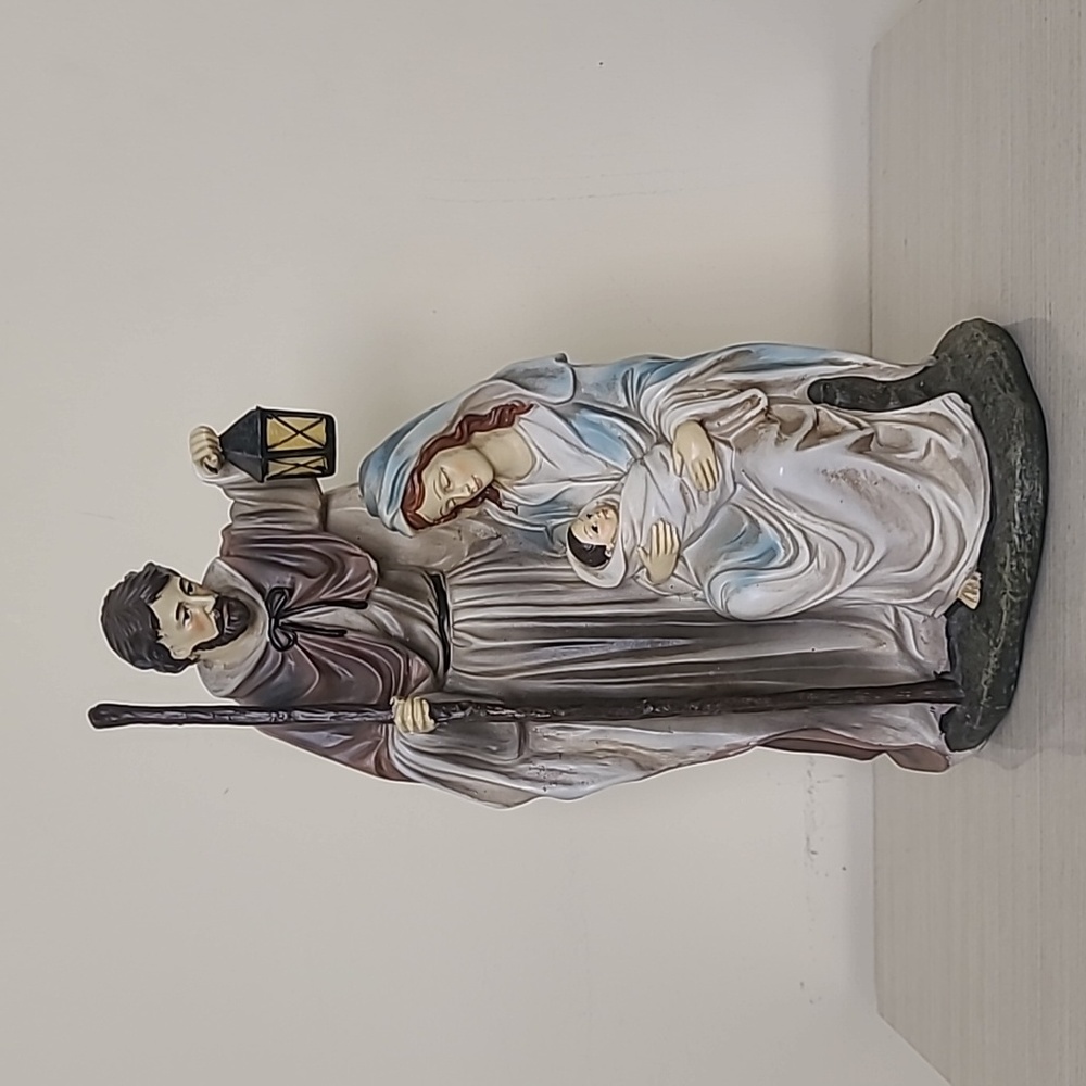 HOLY FAMILY W/MARY SEATED BABY IN HER LAP 14"×8"